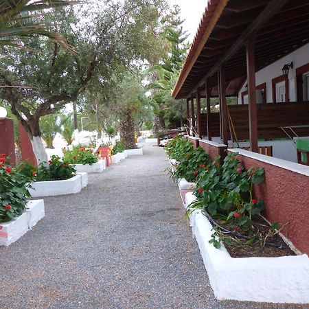 Studios Resbithas Gythio Exterior foto